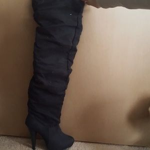 Black over the knee Heel Boots